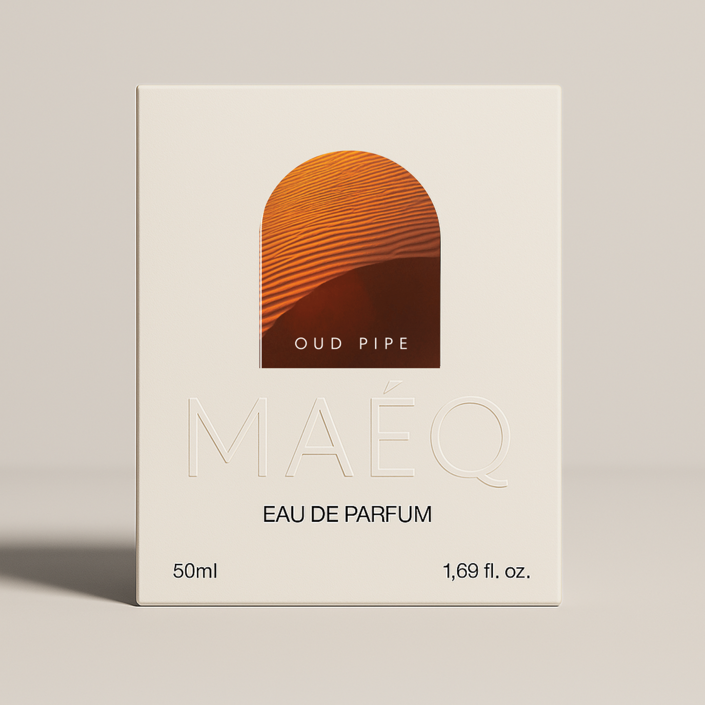 maeq oud pipe white box packaging 
